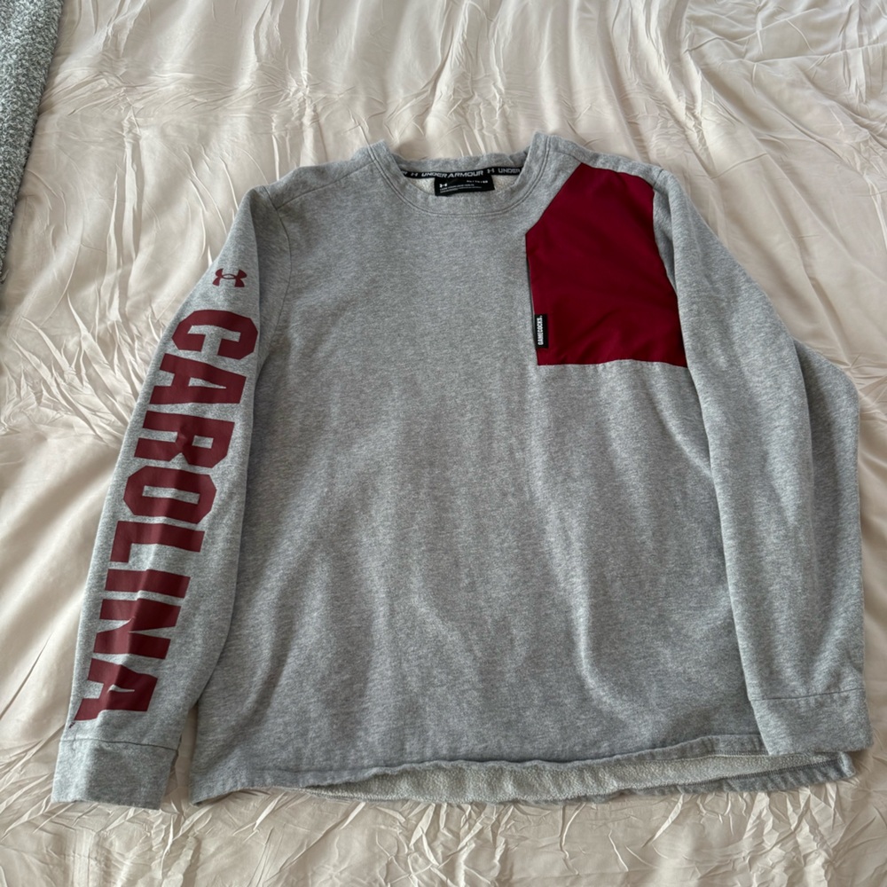 Under Armour Gray Sweatshirt with garnet Carolina Sleeve